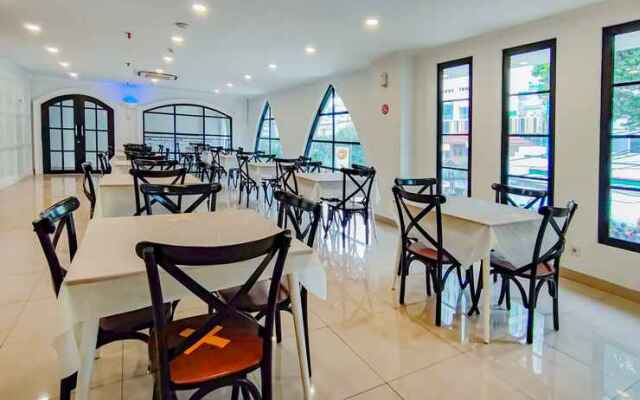 Hotel Dafam Enkadeli Thamrin Jakarta