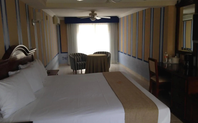 Hotel Plaza Colonial