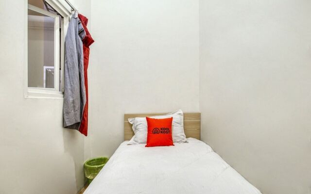 Koolkost Syariah Capsule Homestay Kedungdoro