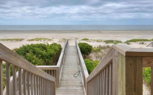 A Sandy Feet Retreat