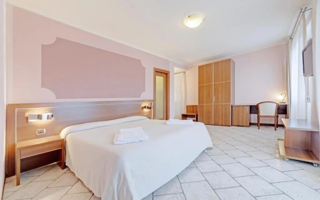 Hotel Grotto Bagat