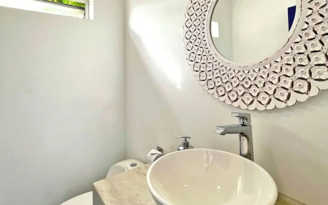 Zaba Beach House