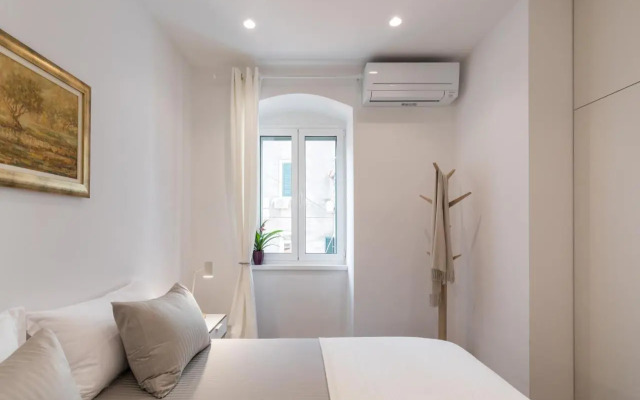 Adriatik Lux Teatro 2