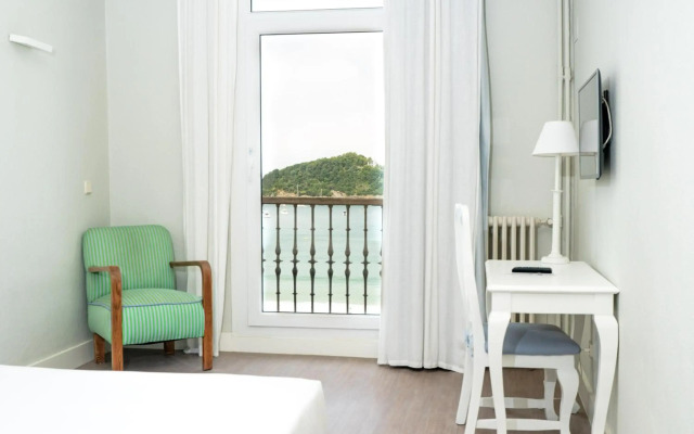 Hotel Niza