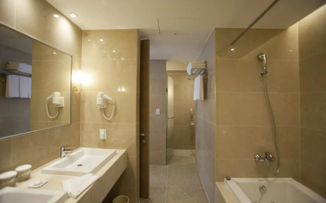 Best Western Gunsan Hotel