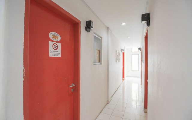 RedDoorz @ Batam Center 2