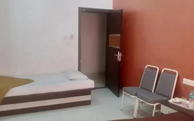 Priyanka Residency by OYO Rooms