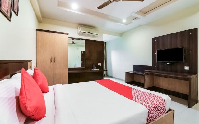 AR Grand Hotel