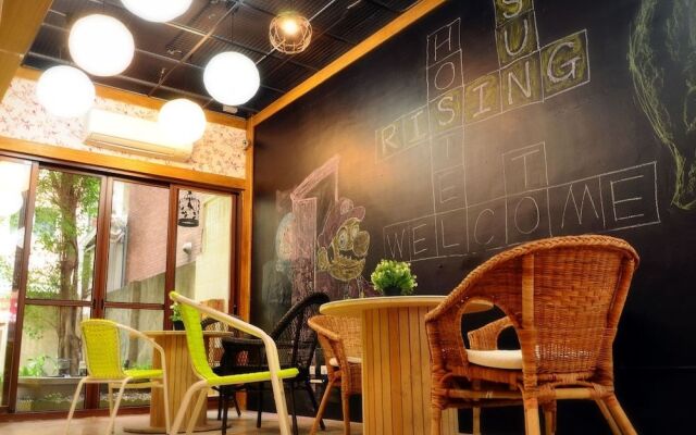 Hostel of Rising SUN