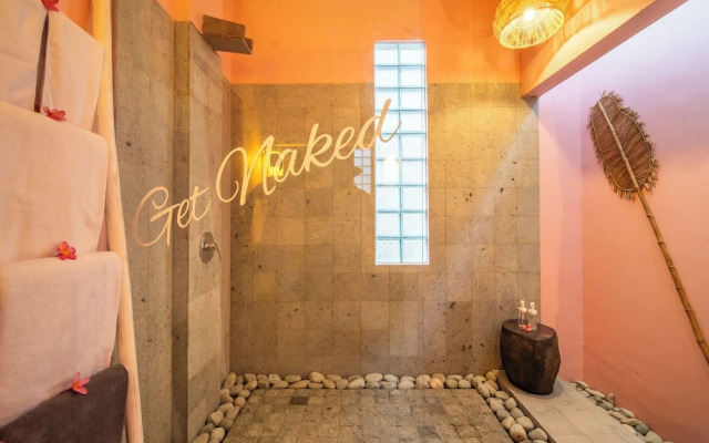 PinkPrivate Balangan - for Cool Adults Only