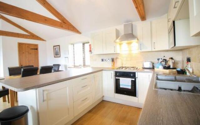 Broadbeach Cottage