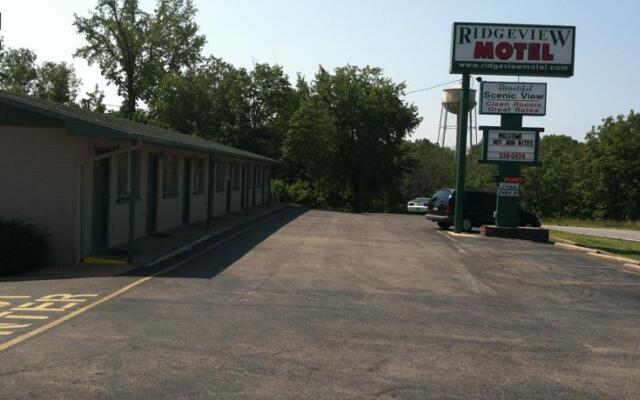 Ridgeview Motel