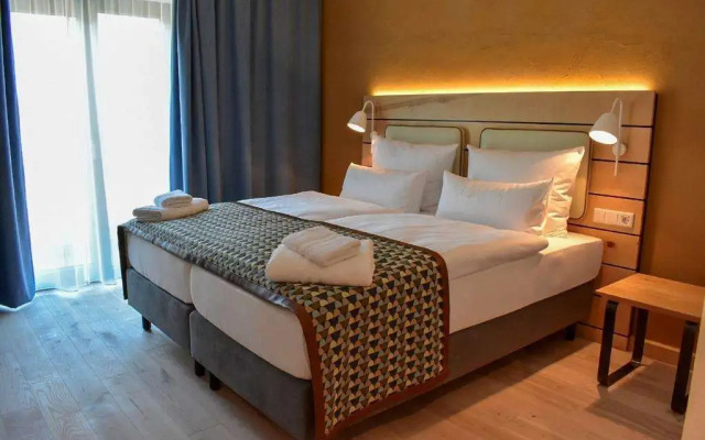 Walhalla Hotel Regensburg @ Hoeferer