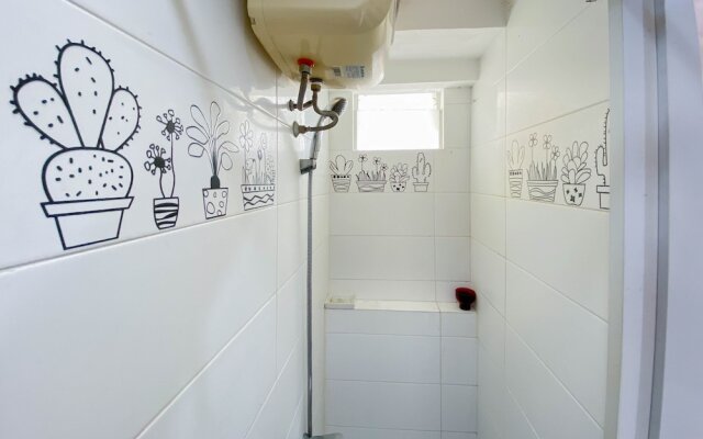 Homey And Modern 1Br At Kebagusan City Apartment