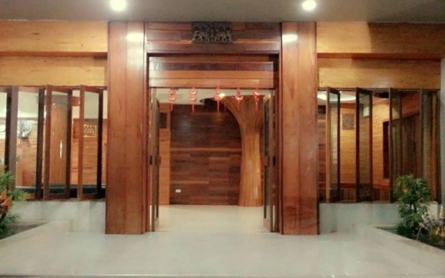 Nakara Montra Hotel