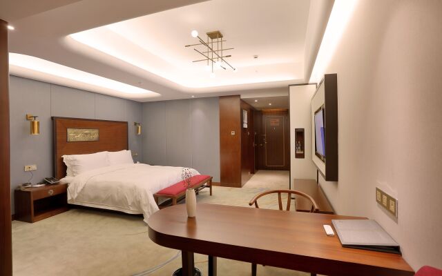 Lujia International Hotel