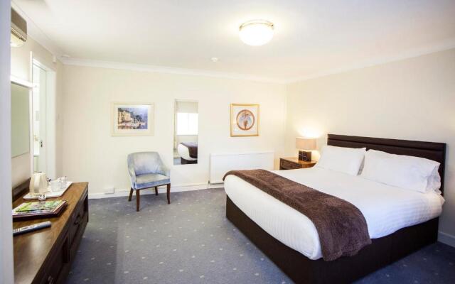 The Walnut Tree Hotel