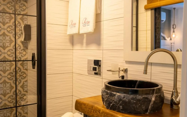 Liman Hotel Gumusluk- Adult Only