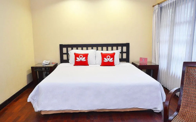 ZEN Premium Singgasana Gunungsari