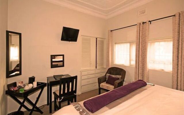 Uxolo Guesthouse