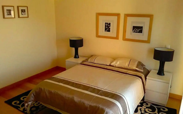 Oceanview Duplex shared Pool & Beach Sesimbra