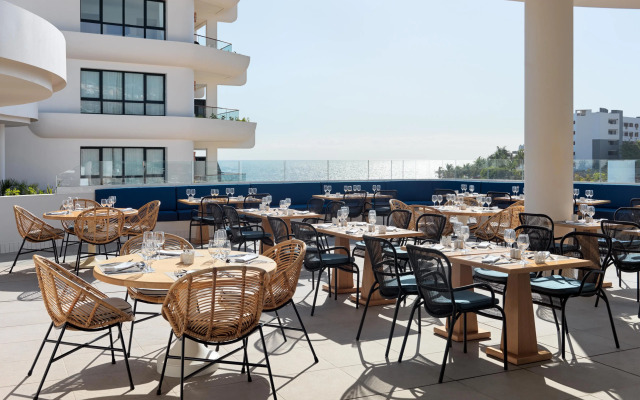 H10 Atlantic Sunset Horizons Collection