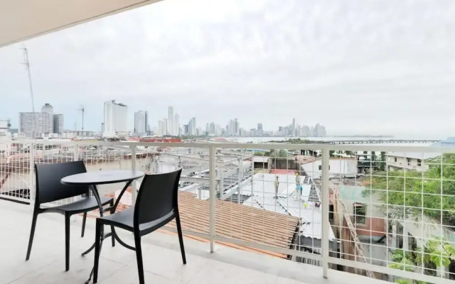 w Refined 1BR in Casco Antiguo