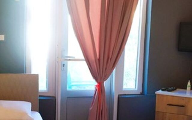 Haluk Otel