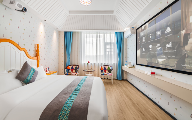 Xi'an Qingya Hotel (Qujing North Railway Station)