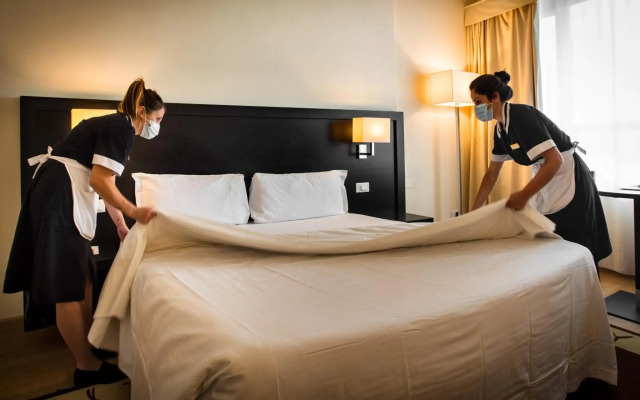 Sardegna Hotel, Suites & Restaurant