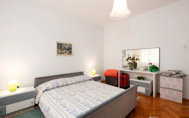 Elegant Lovran Apartment With Large Outdoor Area