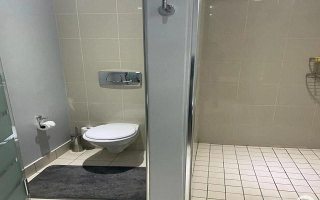 Luxury Apartment - Michelangelo Towers