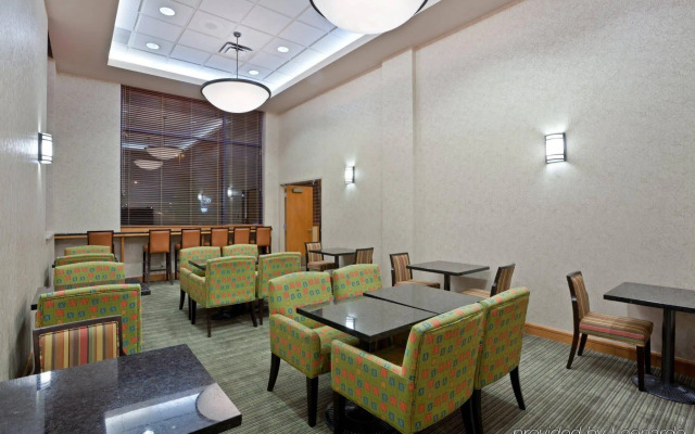 Holiday Inn Express Vancouver Airport Richmond by IHG