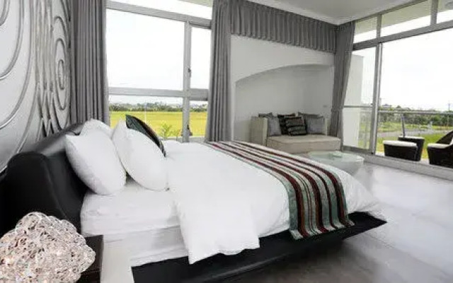 T2 B&B