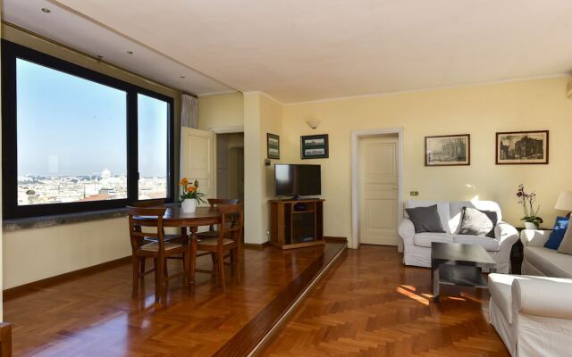 Rome at Your Feet Apartment with Terrace