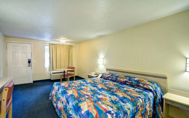 Knights Inn Burlington, NC