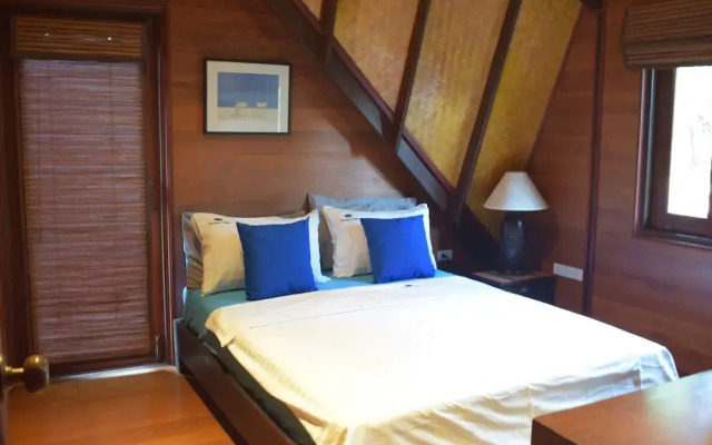 4 bedroom beachfront Villa 3 SDV024-By Samui Dream Villas