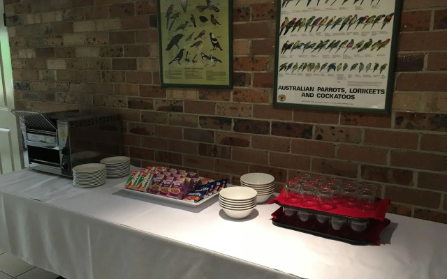 Avoca Beach Hotel