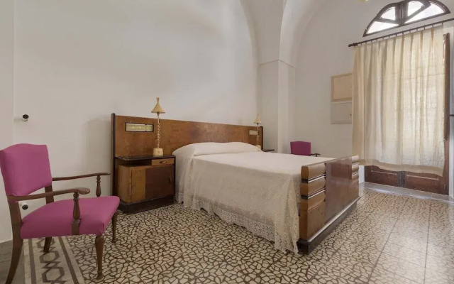 2082 Casa Gegè