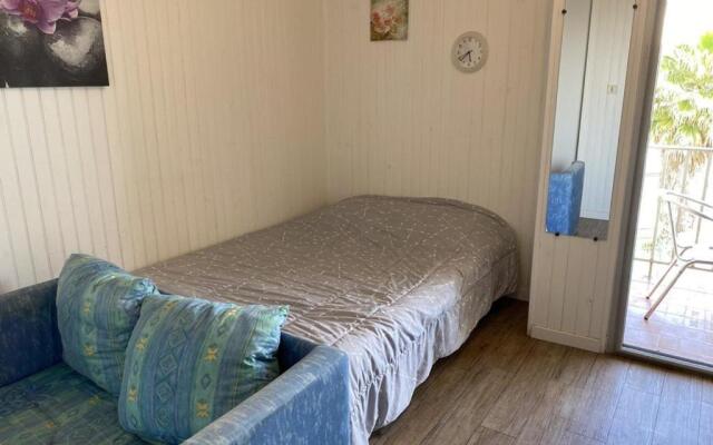 Appartement Balaruc-les-Bains, 1 pièce, 2 personnes - FR-1-553-116