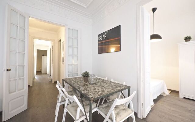 The White Flats Eixample