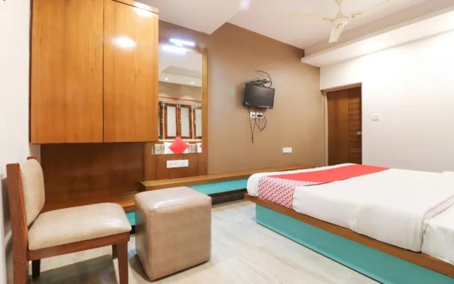 Hotel Raghupati By OYO Rooms