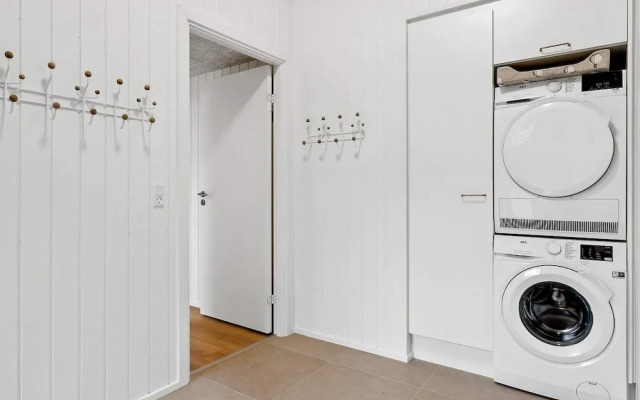 Spacious Retreat for 20 - By Traum Ferienwohnungen