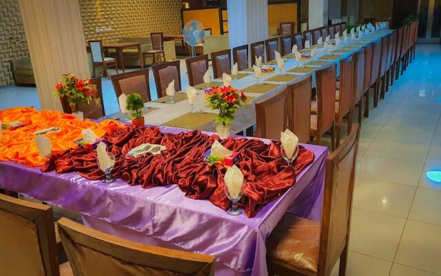 Tikkala Regency Hotel And Restaurant