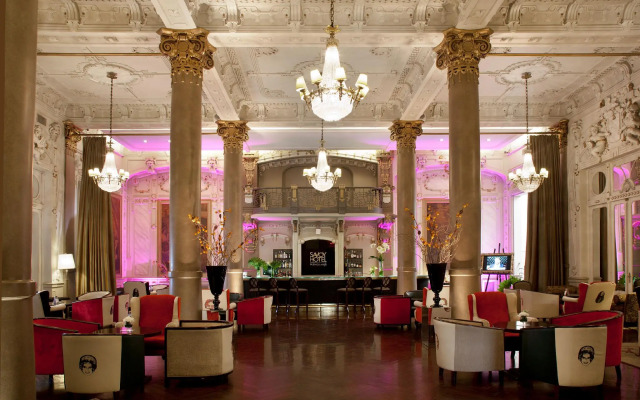 Savoy Hotel