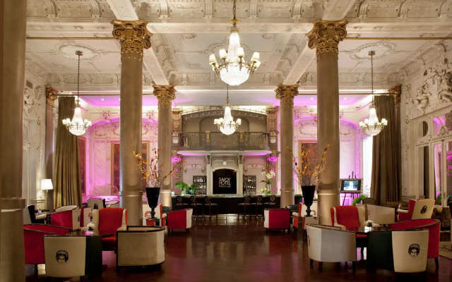 Savoy Hotel