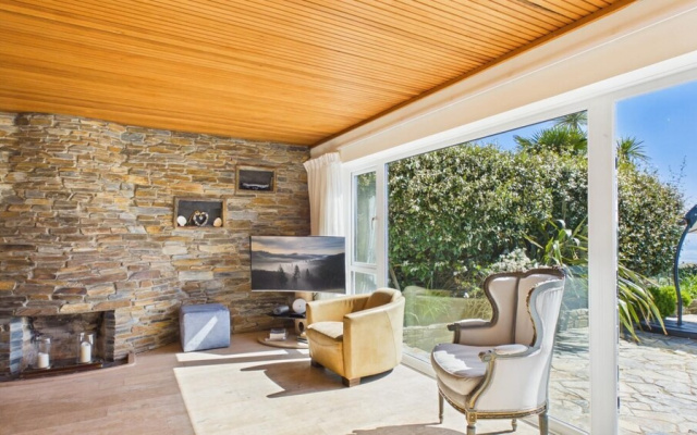 Rainbow Leap - 5 Bed Holiday Home - Saundersfoot