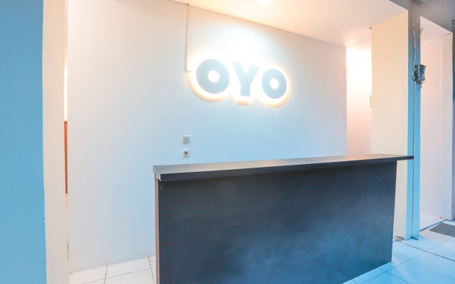 Super OYO 160 Lontar Residence