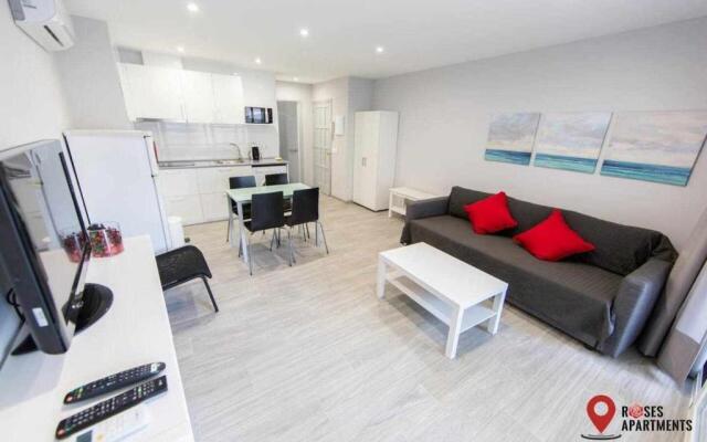 Roses Apartments Estudio 3