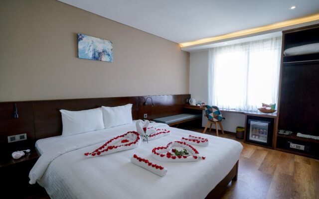 Onami Hotel